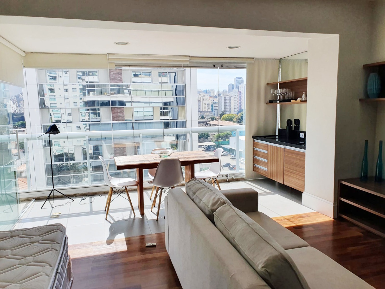 Imagem Apartamento com 1 Quarto à Venda, 44 m²em Vila Olímpia - São Paulo Imagem Apartamento com 1 Quarto à Venda, 44 m²em Vila Olímpia - São Paulo