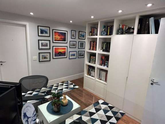 Imagem Apartamento com 3 Quartos à Venda, 180 m² em Vila Anglo Brasileira - São Paulo Imagem Apartamento com 3 Quartos à Venda, 180 m² em Vila Anglo Brasileira - São Paulo