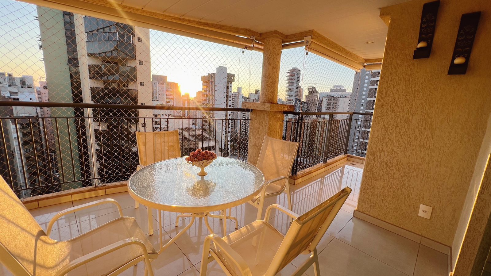 Imagem Apartamento com 3 Quartos à Venda, 108 m²em Setor Bueno - Goiânia Imagem Apartamento com 3 Quartos à Venda, 108 m²em Setor Bueno - Goiânia