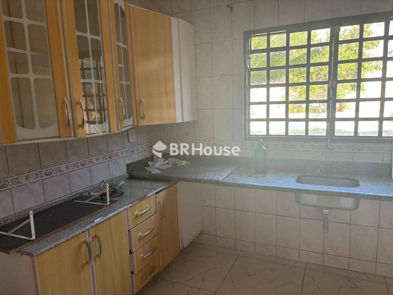 Imagem Casa de Condomínio com 3 Quartos à Venda, 250 m² em  - 