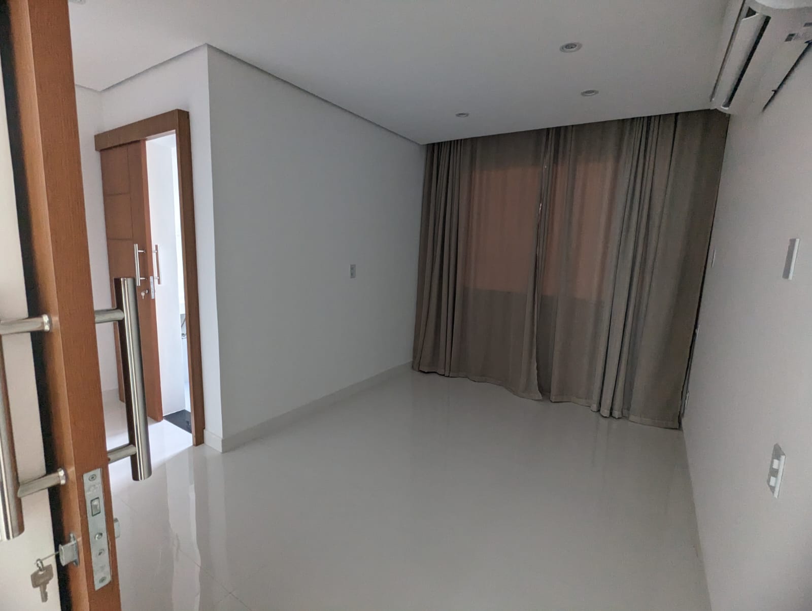 Imagem Casa de Condomínio com 3 Quartos à Venda, 290 m²em Ponta Negra - Manaus Imagem Casa de Condomínio com 3 Quartos à Venda, 290 m²em Ponta Negra - Manaus