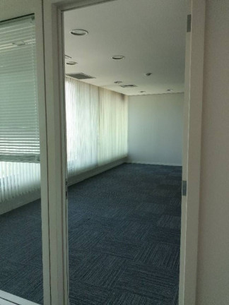 Imagem Sala Comercial à Venda ou Locação, 2.844 m² em Jardim São Luís - São Paulo Imagem Sala Comercial à Venda ou Locação, 2.844 m² em Jardim São Luís - São Paulo
