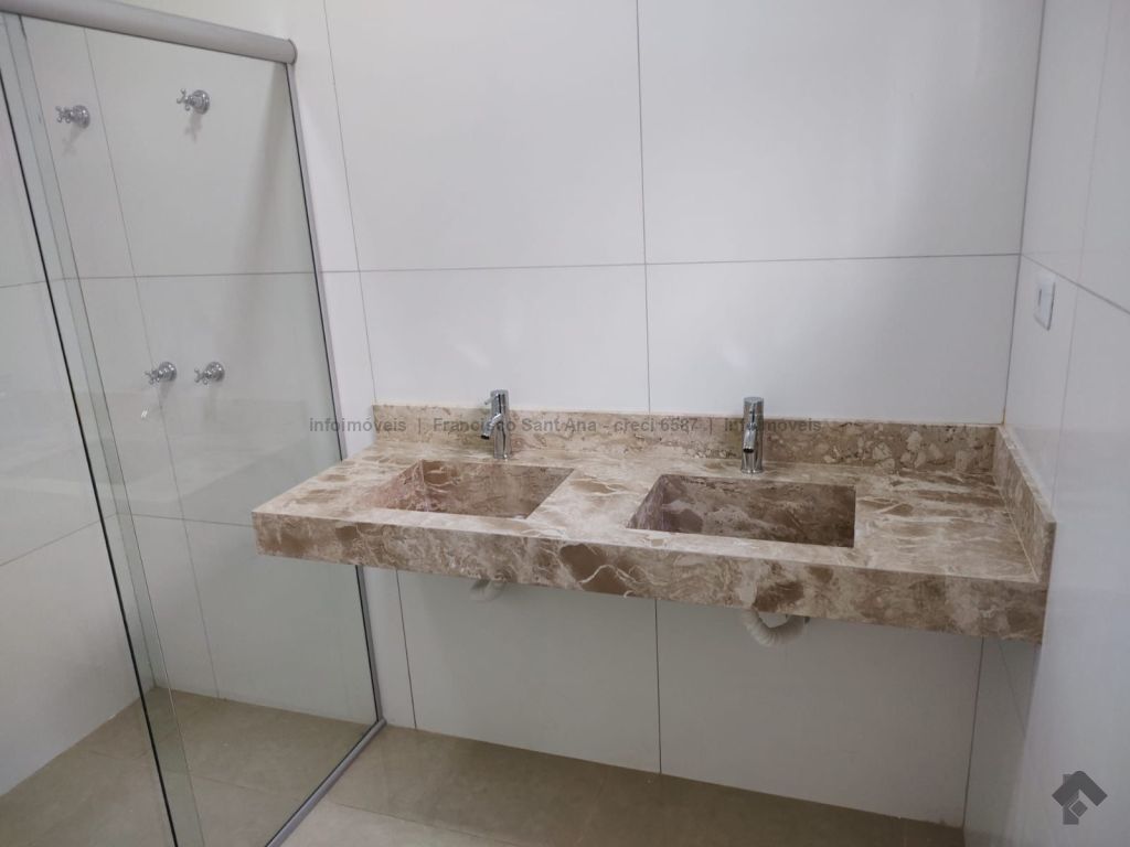Imagem Casa com 3 Quartos à Venda, 360 m²em Bairro Seminário - Campo Grande