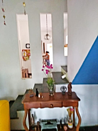 Imagem Casa com 9 Quartos à Venda, 303 m² em Barra da Tijuca - Rio de Janeiro Imagem Casa com 9 Quartos à Venda, 303 m² em Barra da Tijuca - Rio de Janeiro