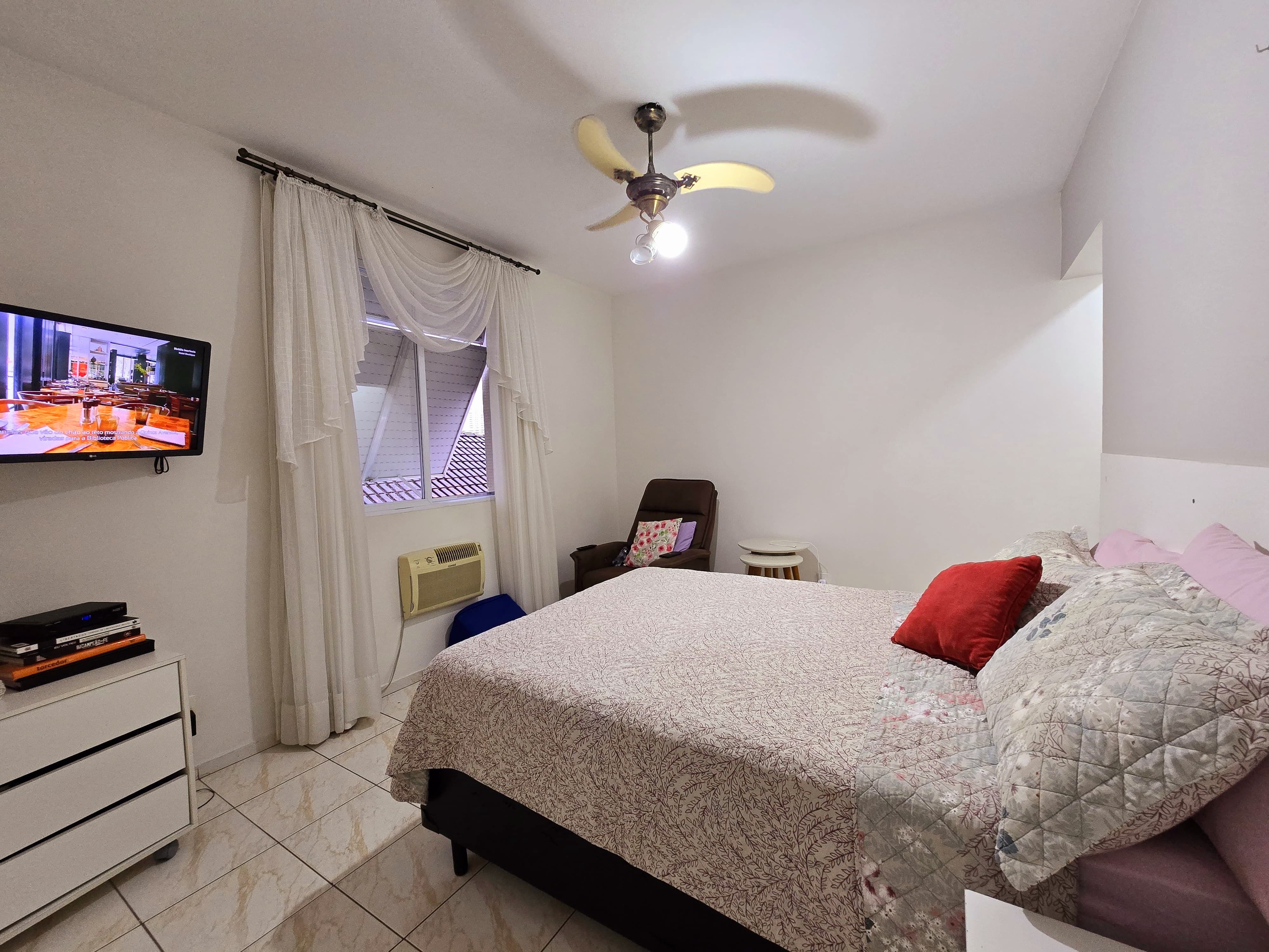 Imagem Apartamento com 3 Quartos à Venda, 154 m² em José Menino - Santos