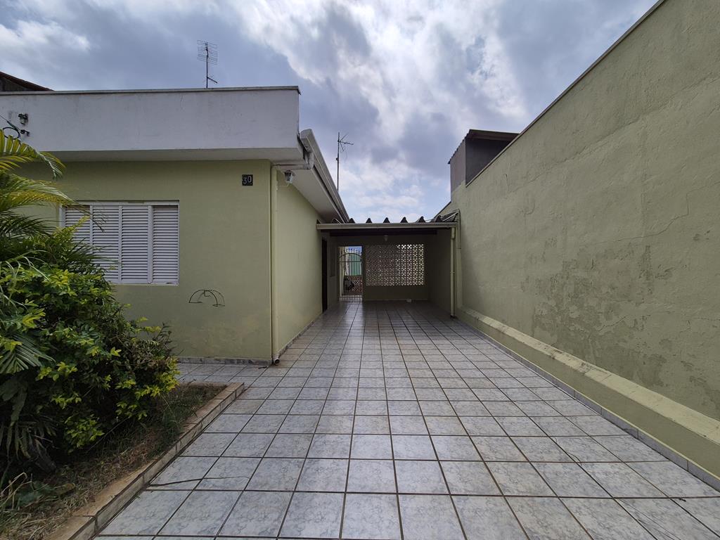Imagem Casa com 1 Quarto à Venda, 180 m²em Vila M Genoveva - Jundiaí