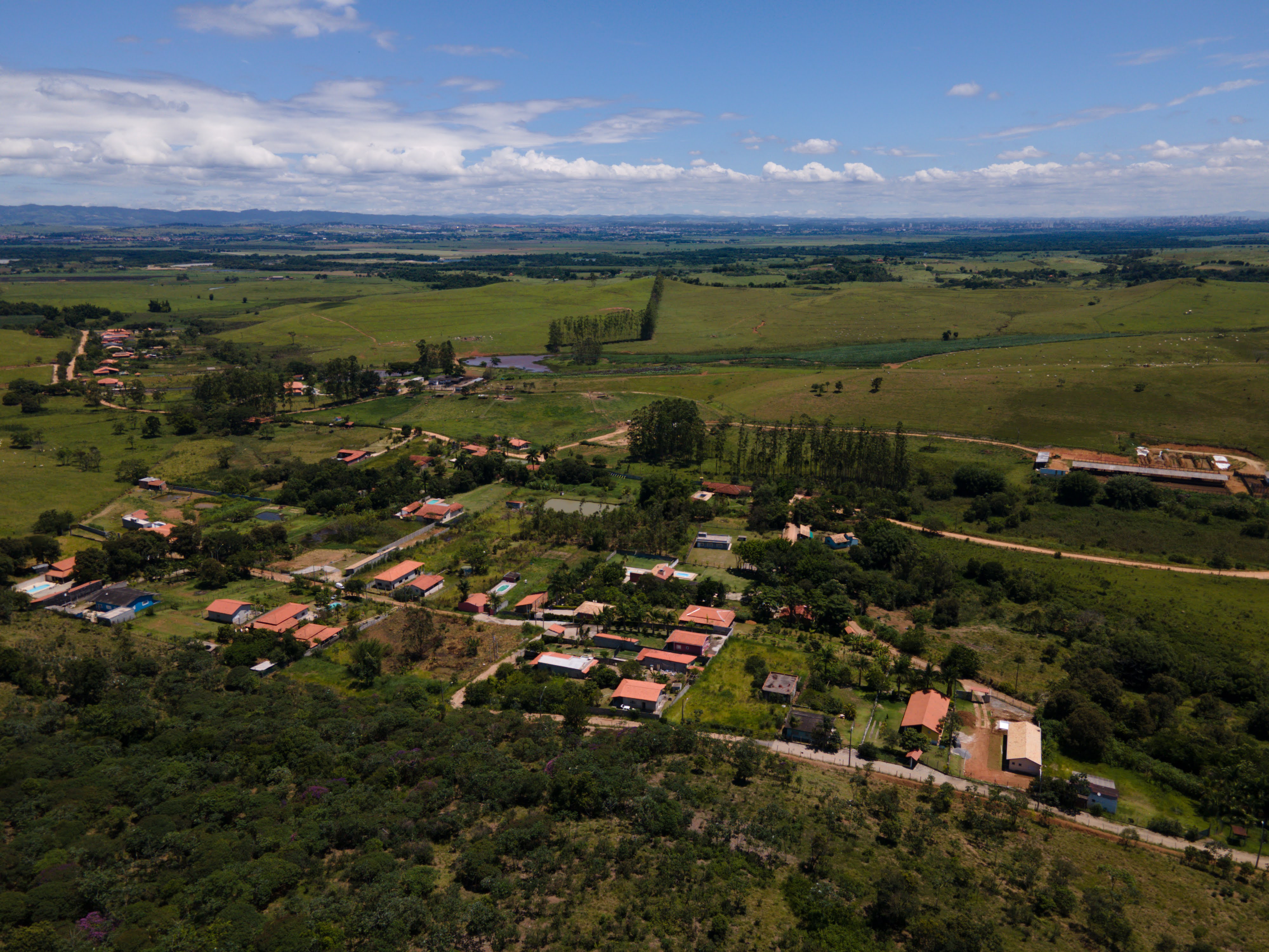 Imagem Chácara com 3 Quartos à Venda, 24.000 m² em Chácara Marambaia - Caçapava Imagem Chácara com 3 Quartos à Venda, 24.000 m² em Chácara Marambaia - Caçapava