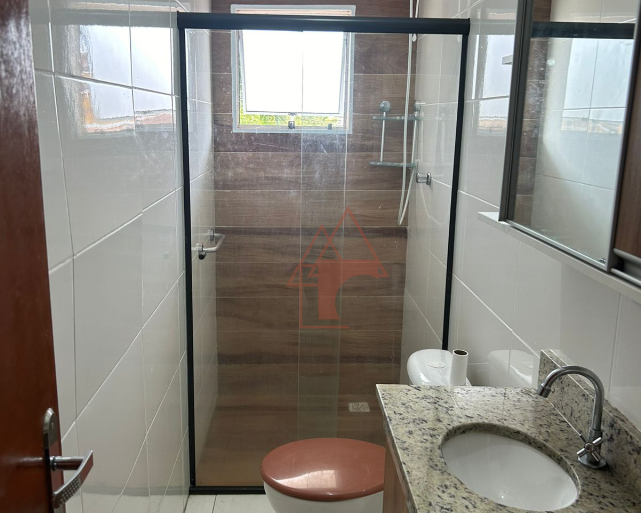 Imagem Casa com 2 Quartos à Venda, 75 m² em Caiçara - Praia Grande Imagem Casa com 2 Quartos à Venda, 75 m² em Caiçara - Praia Grande