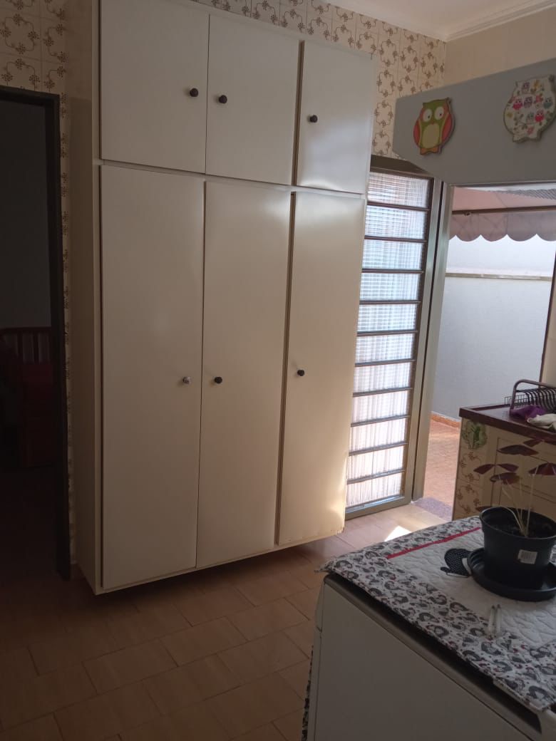 Imagem Casa com 3 Quartos à Venda, 180 m²em Jardim Castelo Branco - Ribeirão Preto