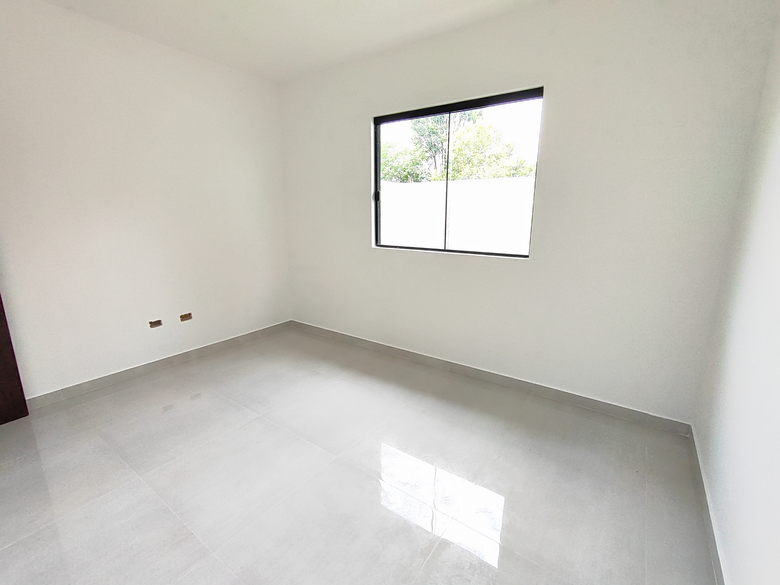 Imagem Casa com 3 Quartos à Venda, 56 m²em Guaraituba - Colombo