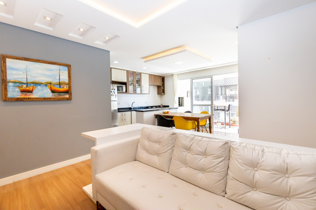 Imagem Apartamento com 2 Quartos à Venda, 69 m² em Cristo Rei - Curitiba Imagem Apartamento com 2 Quartos à Venda, 69 m² em Cristo Rei - Curitiba