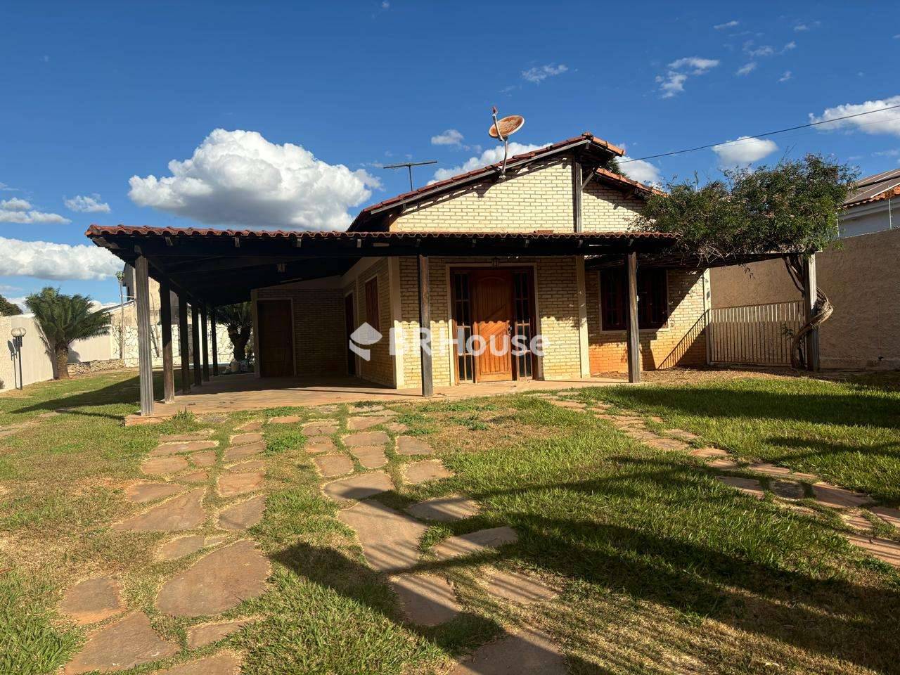 Imagem Casa de Condomínio com 3 Quartos à Venda, 250 m² em  - 