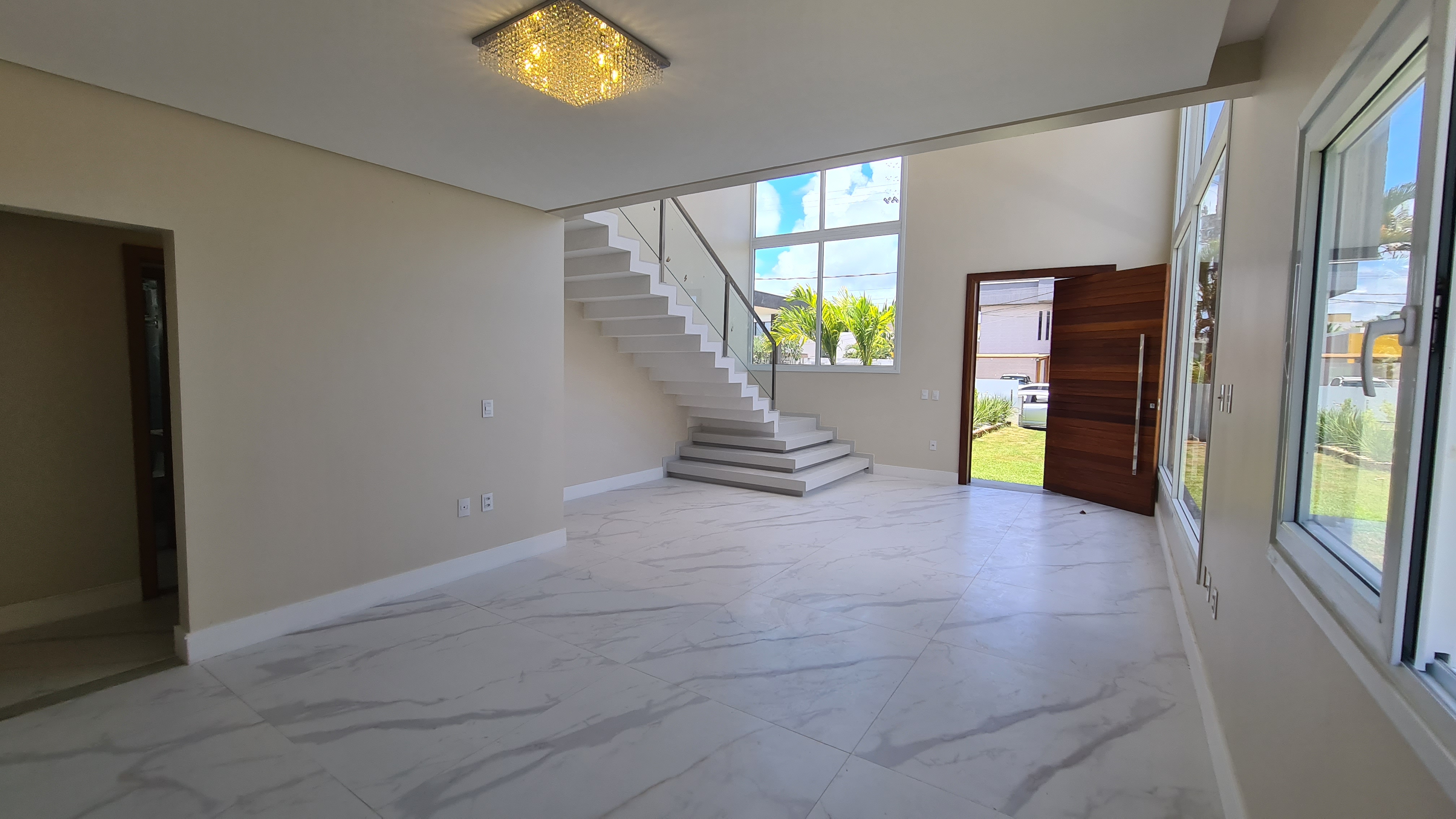 Imagem Casa de Condomínio com 6 Quartos à Venda, 335 m² em Guarajuba (Monte Gordo) - Camaçari Imagem Casa de Condomínio com 6 Quartos à Venda, 335 m² em Guarajuba (Monte Gordo) - Camaçari