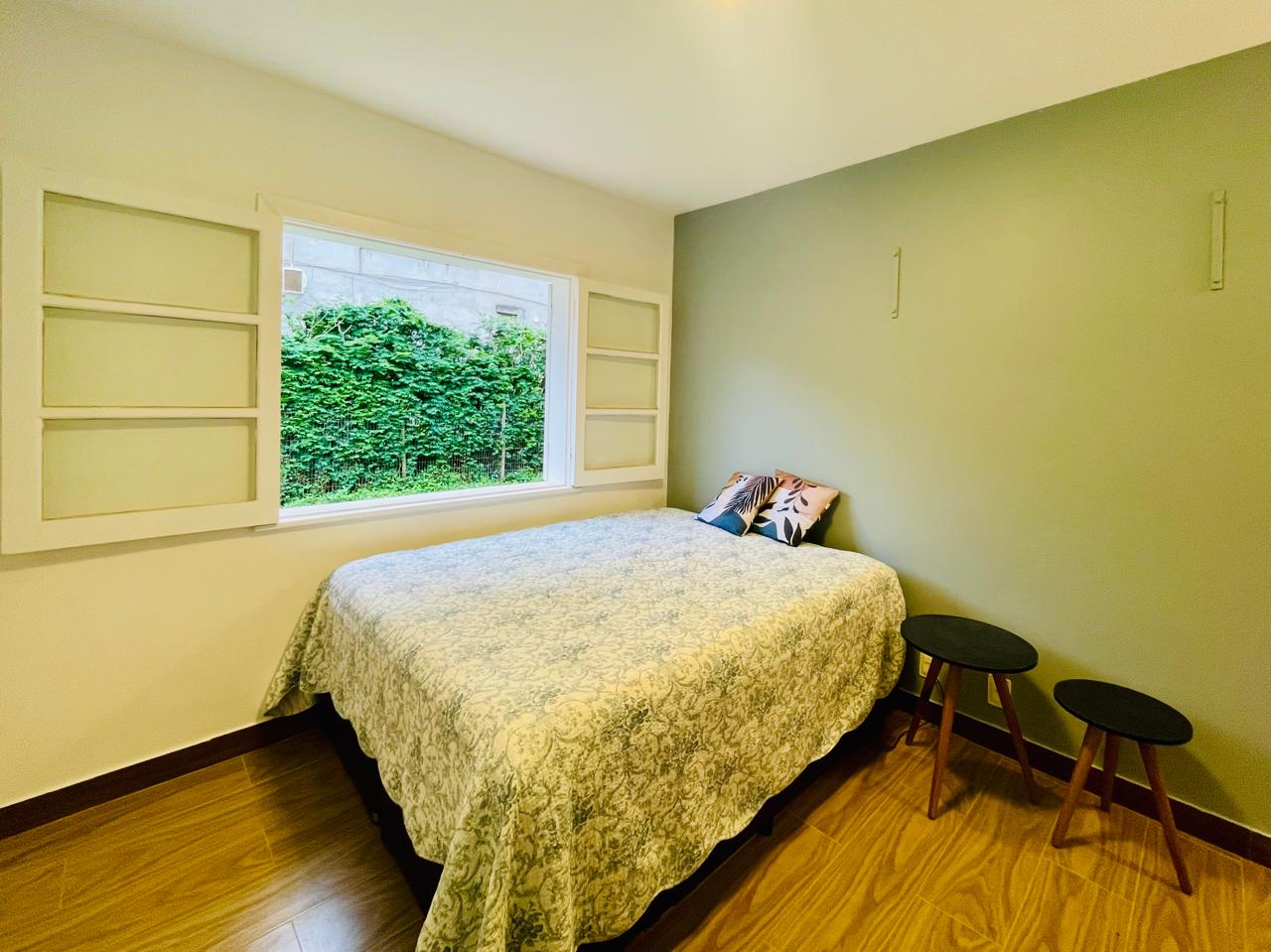 Imagem Casa com 6 Quartos à Venda, 262 m²em Albuquerque - Teresópolis Imagem Casa com 6 Quartos à Venda, 262 m²em Albuquerque - Teresópolis