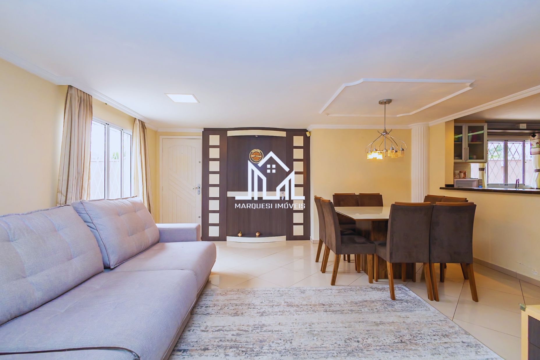 Imagem Sobrado com 3 Quartos à Venda, 172 m²em Santa Felicidade - Curitiba