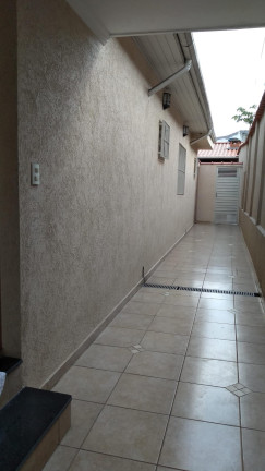 Imagem Casa com 3 Quartos à Venda, 250 m² em Vila Brasílio Machado - São Paulo