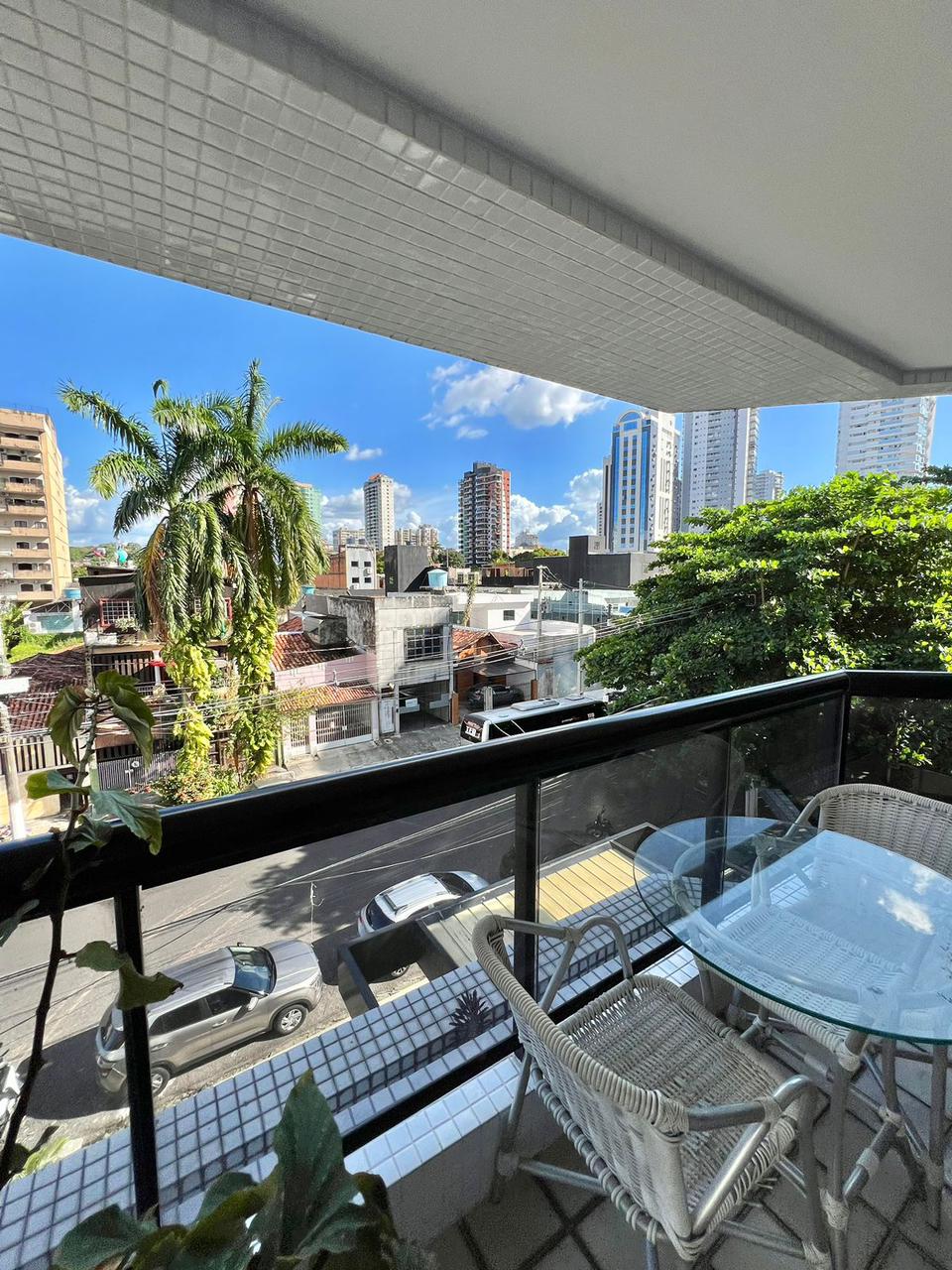 Imagem Apartamento com 4 Quartos à Venda, 185 m²em São Brás - Belém Imagem Apartamento com 4 Quartos à Venda, 185 m²em São Brás - Belém