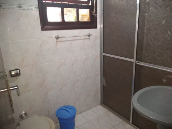 Imagem Casa com 2 Quartos à Venda,  em Guilhermina - Praia Grande