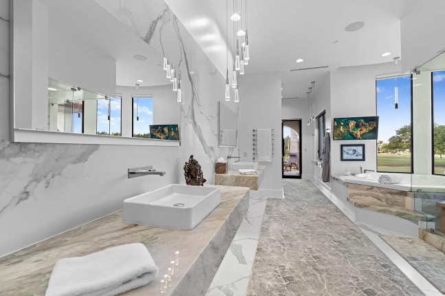 Imagem Casa com 6 Quartos à Venda ou Locação, 2.000 m²em Alphaville Residencial Dois - Barueri Imagem Casa com 6 Quartos à Venda ou Locação, 2.000 m²em Alphaville Residencial Dois - Barueri