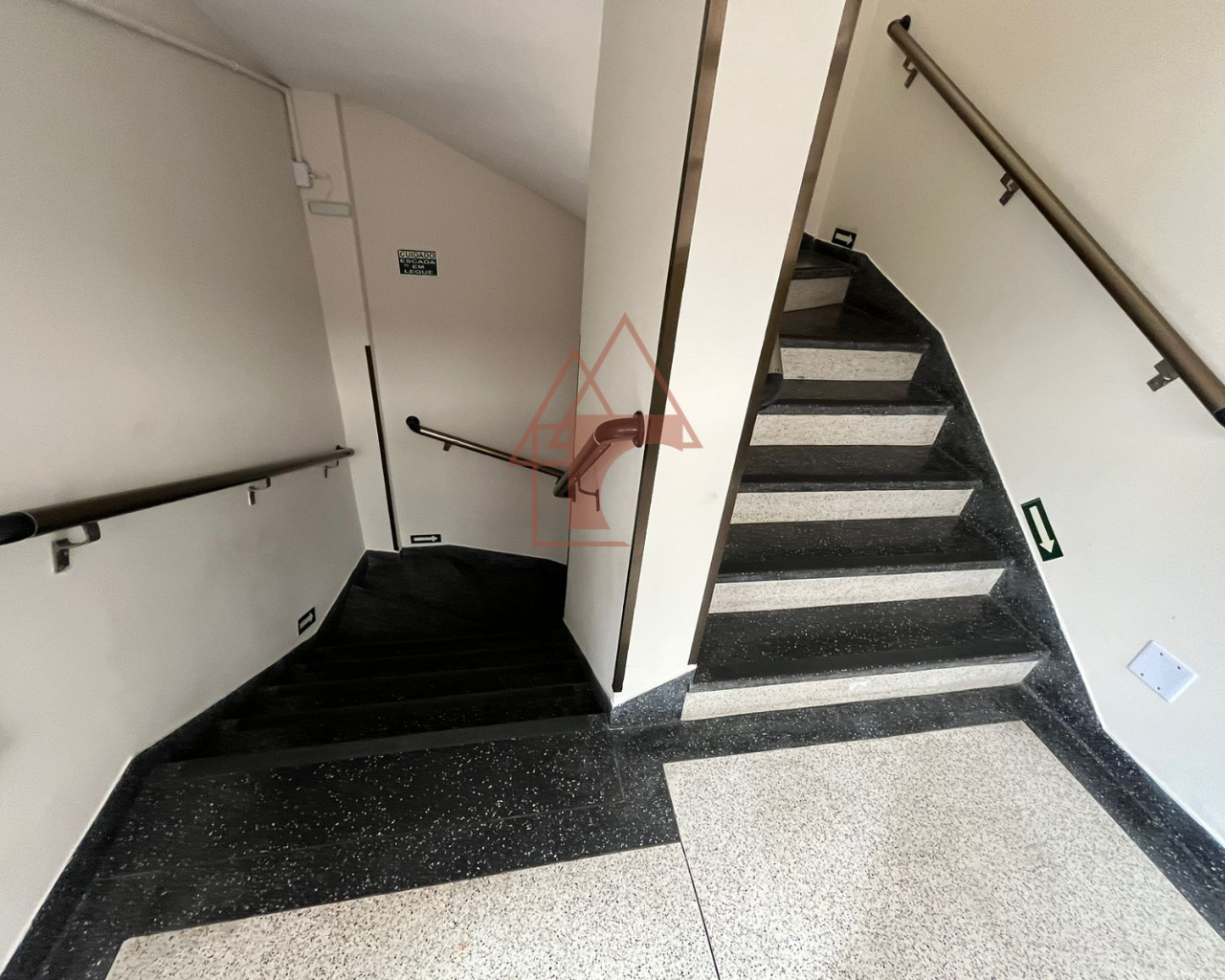 Imagem Apartamento com 2 Quartos à Venda, 57 m² em Jardim Independência - São Vicente Imagem Apartamento com 2 Quartos à Venda, 57 m² em Jardim Independência - São Vicente