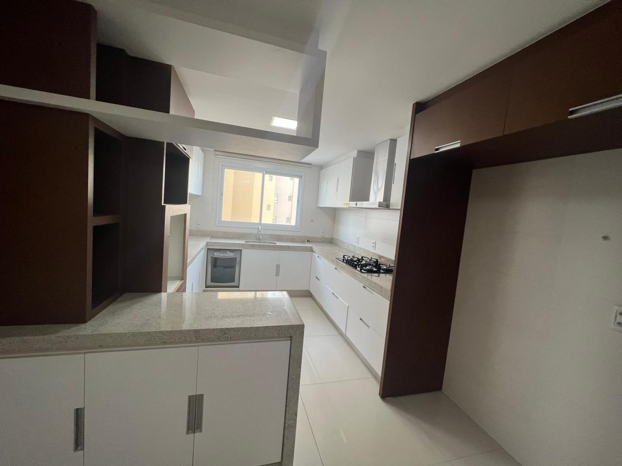 Imagem Apartamento com 4 Quartos à Venda, 305 m²em Setor Oeste - Goiânia