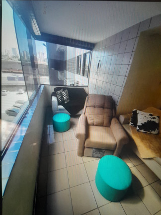 Imagem Apartamento com 3 Quartos à Venda, 120 m² em Aflitos - Recife