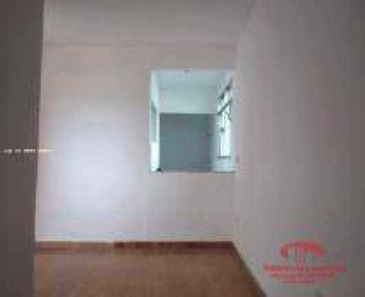 Imagem Casa com 2 Quartos para Alugar, 60 m² em Bento Ribeiro - Rio de Janeiro Imagem Casa com 2 Quartos para Alugar, 60 m² em Bento Ribeiro - Rio de Janeiro
