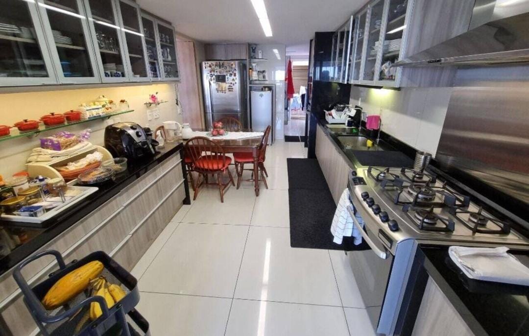 Imagem Apartamento com 5 Quartos à Venda, 260 m²em Guararapes - Fortaleza