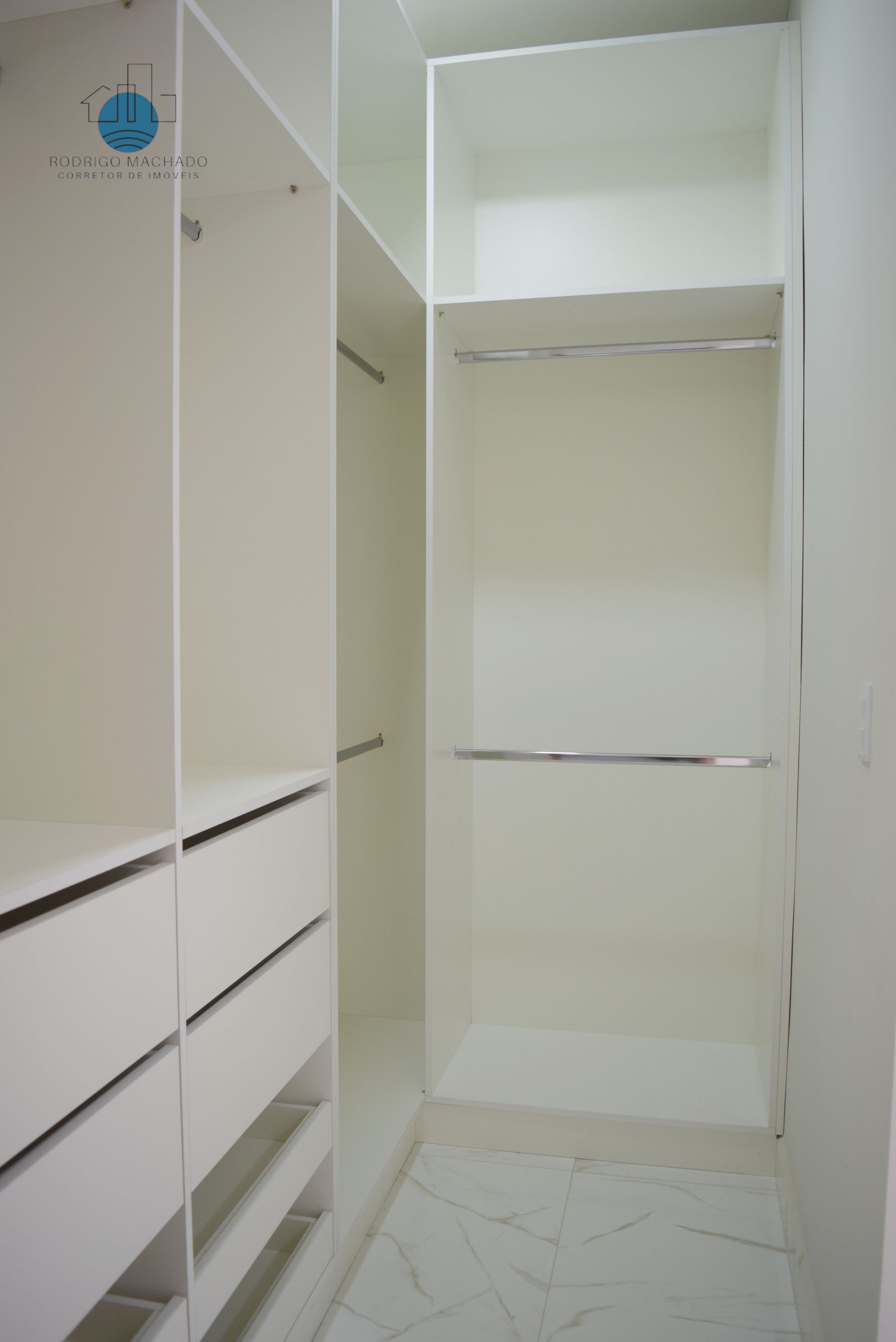 Imagem Casa de Condomínio com 3 Quartos à Venda, 220 m² em Condomínio Residencial Shamballa III - Atibaia Imagem Casa de Condomínio com 3 Quartos à Venda, 220 m² em Condomínio Residencial Shamballa III - Atibaia