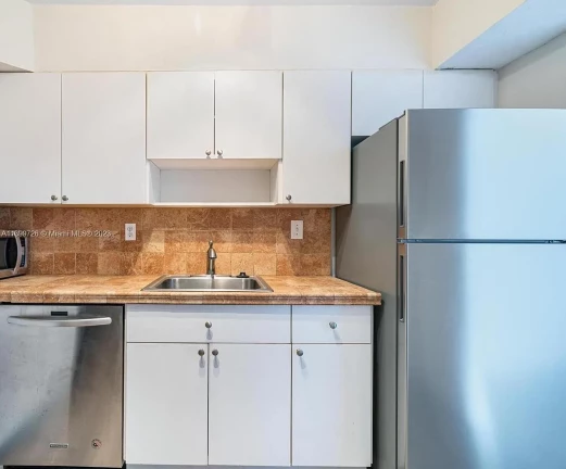 Imagem Apartamento com 2 Quartos à Venda ou Locação, 90 m²em Alphaville Residencial Um - Barueri Imagem Apartamento com 2 Quartos à Venda ou Locação, 90 m²em Alphaville Residencial Um - Barueri
