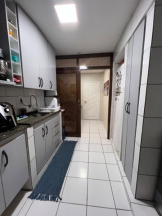 Imagem Apartamento com 3 Quartos à Venda,  em Candeias - Jaboatão dos Guararapes