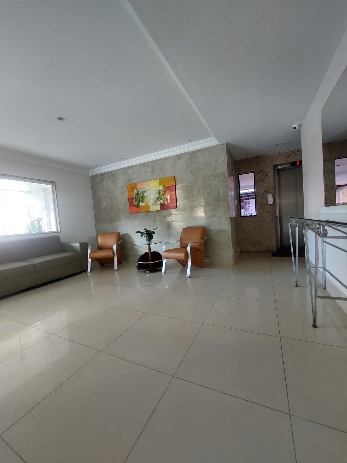Imagem Apartamento com 3 Quartos à Venda, 77 m²em Imbiribeira - Recife