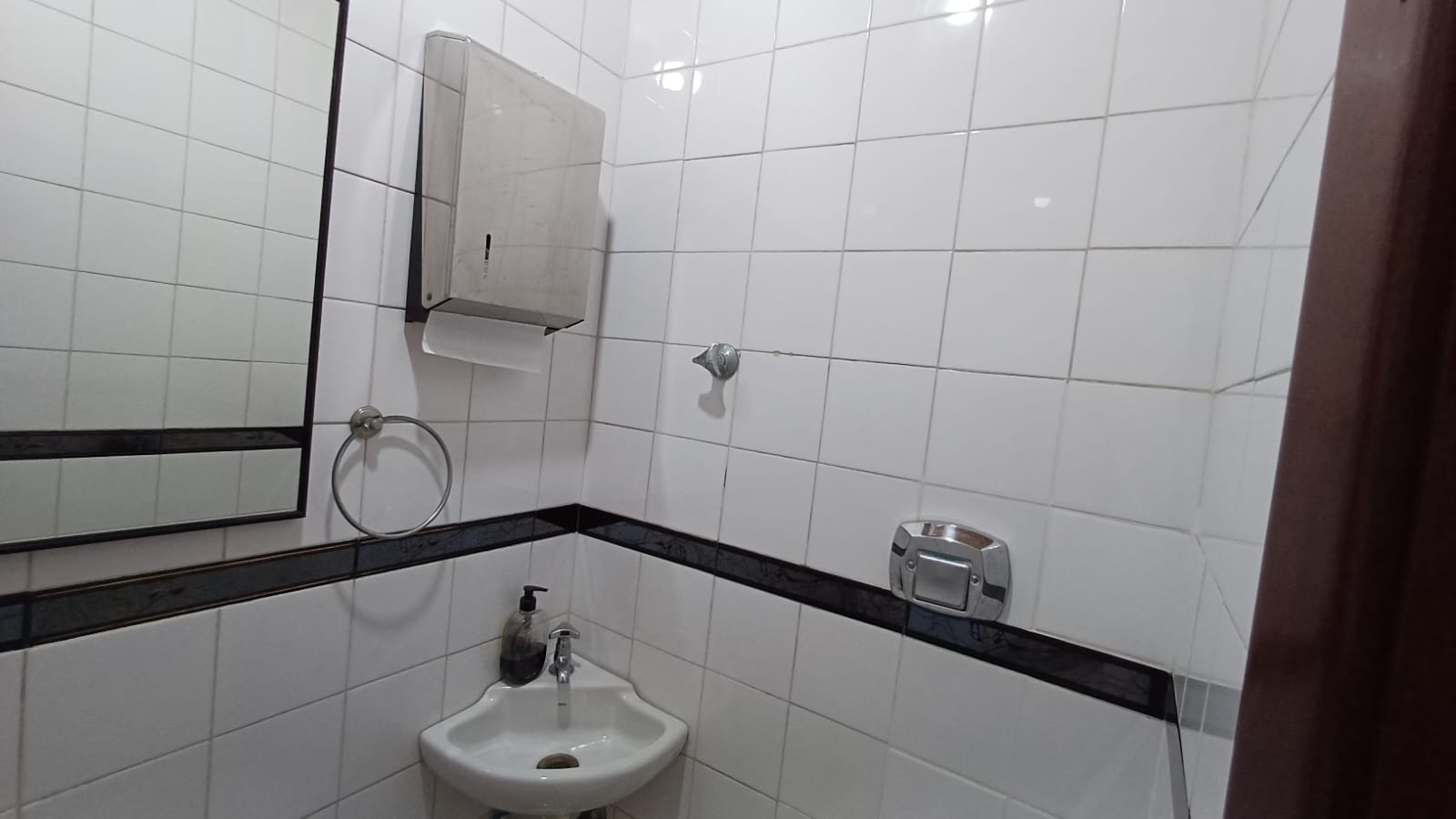 Imagem Apartamento à Venda, 42 m²em Copacabana - Rio de Janeiro Imagem Apartamento à Venda, 42 m²em Copacabana - Rio de Janeiro