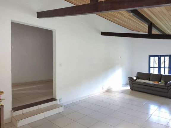 Imagem Casa de Condomínio com 3 Quartos à Venda,  em Albuquerque - Teresópolis