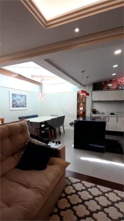 Imagem Casa de Condomínio com 3 Quartos à Venda, 83 m²em Jardim Shangai - Jundiaí