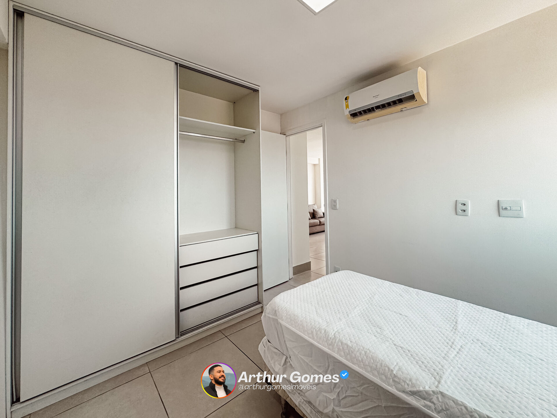 Imagem Apartamento com 2 Quartos à Venda, 54 m² em Ilha do Leite - Recife Imagem Apartamento com 2 Quartos à Venda, 54 m² em Ilha do Leite - Recife