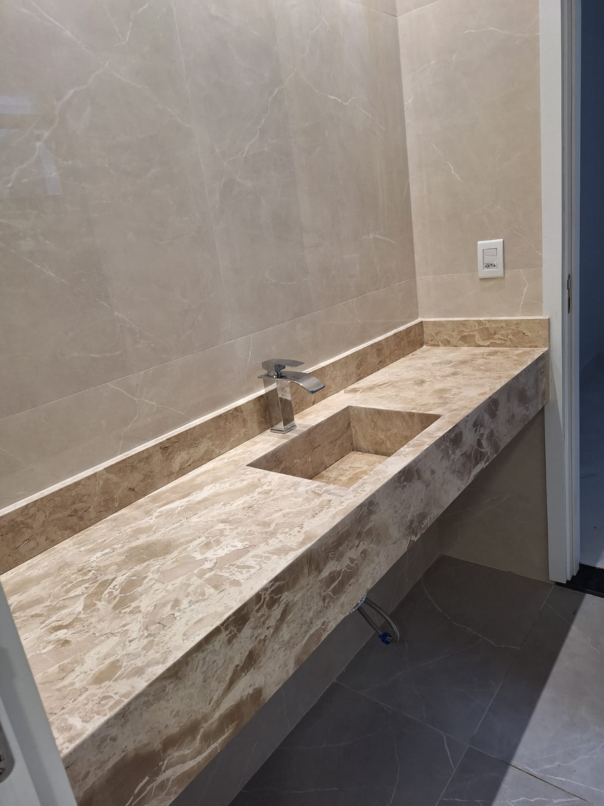 Imagem Casa de Condomínio com 3 Quartos à Venda, 160 m²em Quarenta Horas (Coqueiro) - Ananindeua Imagem Casa de Condomínio com 3 Quartos à Venda, 160 m²em Quarenta Horas (Coqueiro) - Ananindeua