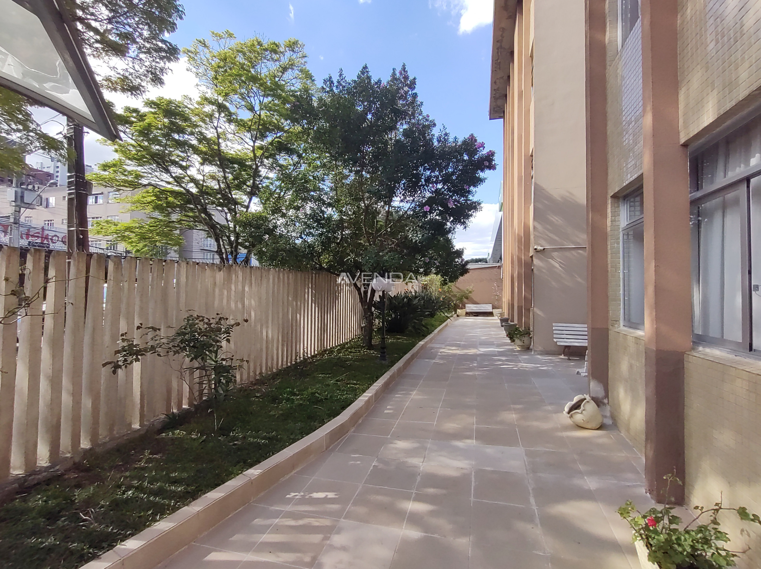 Imagem Apartamento com 3 Quartos à Venda ou Locação, 105 m²em Água Verde - Curitiba Imagem Apartamento com 3 Quartos à Venda ou Locação, 105 m²em Água Verde - Curitiba