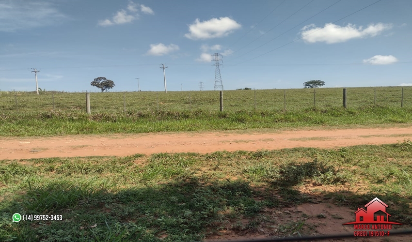 Imagem Chácara com 3 Quartos à Venda, 24 m² em BAIRRO GABIROBA - BAURU