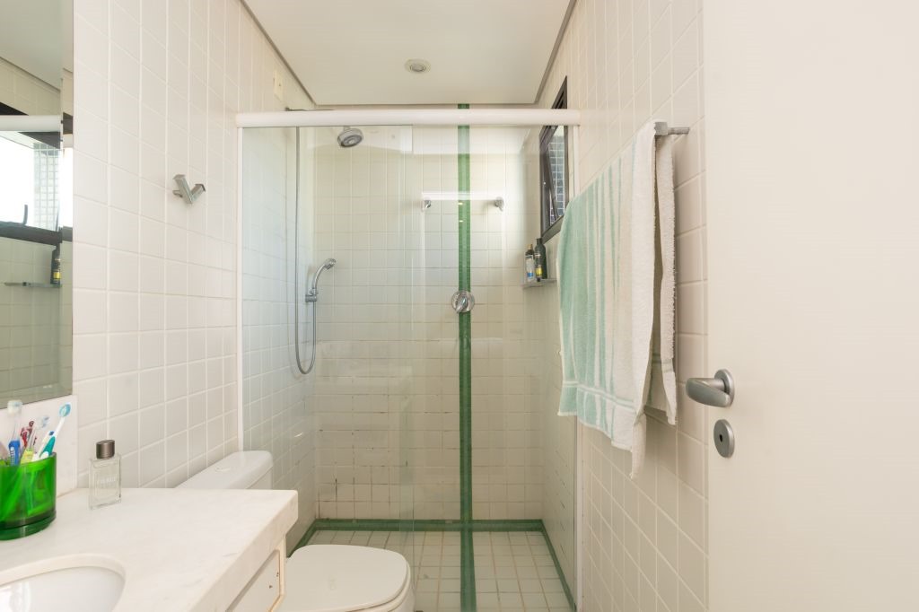 Imagem Apartamento com 4 Quartos à Venda, 235 m²em Aclimação - São Paulo