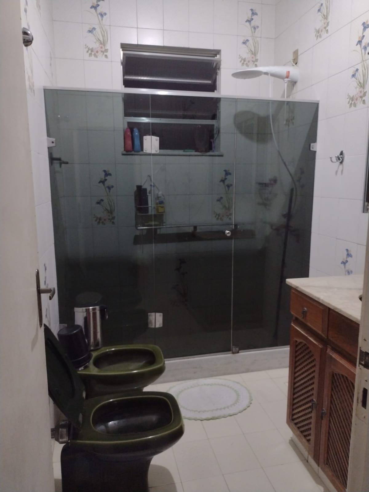 Imagem Casa com 2 Quartos para Alugar, 130 m²em Jardim Guanabara - Rio de Janeiro Imagem Casa com 2 Quartos para Alugar, 130 m²em Jardim Guanabara - Rio de Janeiro