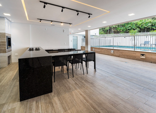 Imagem Apartamento com 2 Quartos para Temporada, 52.610 m² em Praia Brava de Itajaí - Itajaí