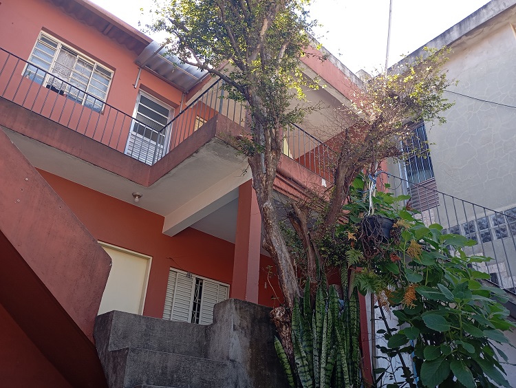 Imagem Casa com 10 Quartos à Venda, 373 m²em Jardim Botucatu - São Paulo