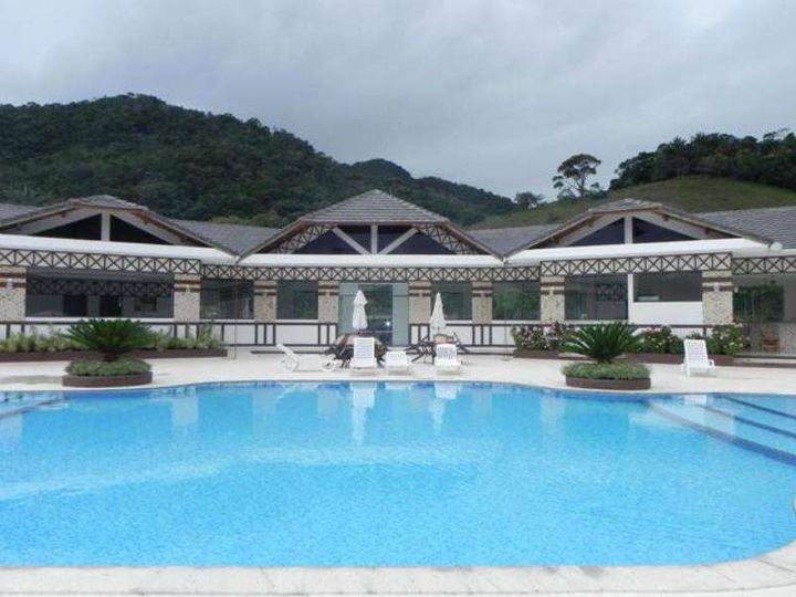 Imagem Casa com 3 Quartos à Venda, 350 m² em Várzea - Teresópolis Imagem Casa com 3 Quartos à Venda, 350 m² em Várzea - Teresópolis