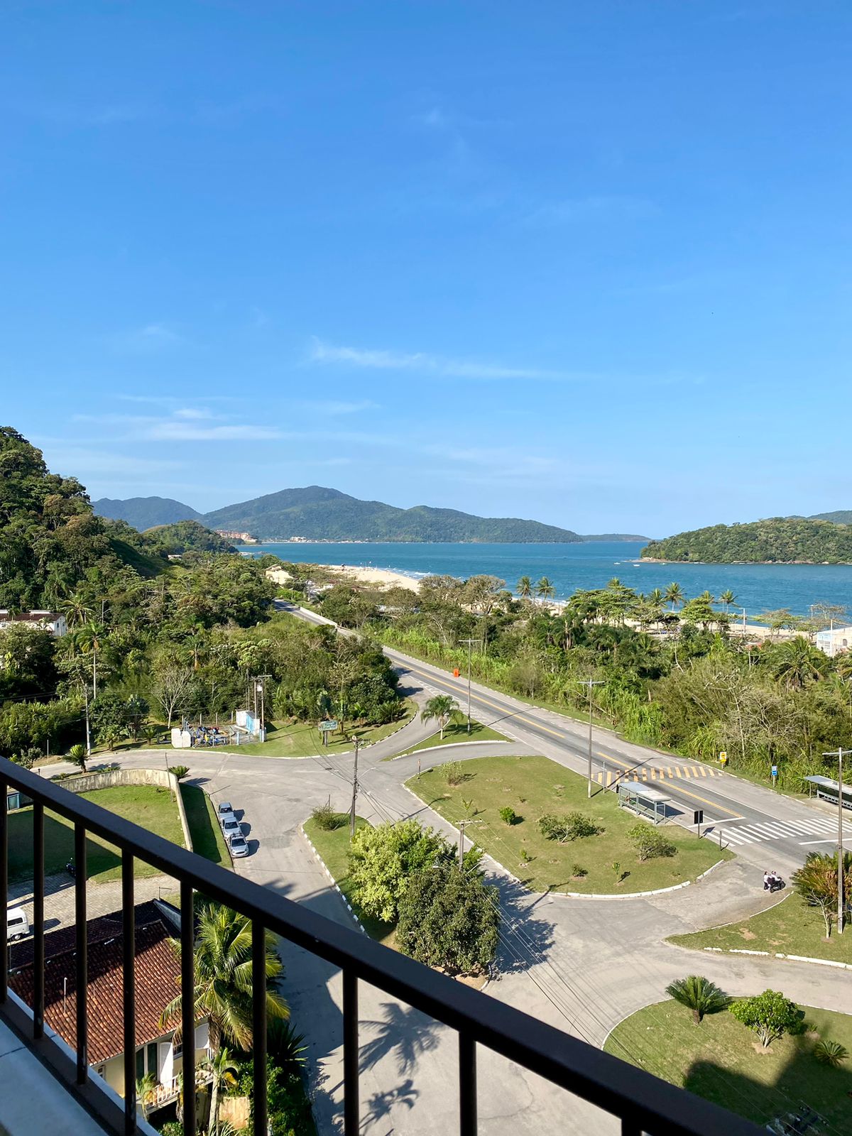 Imagem Cobertura com 3 Quartos à Venda, 132 m²em Massaguaçu - Caraguatatuba