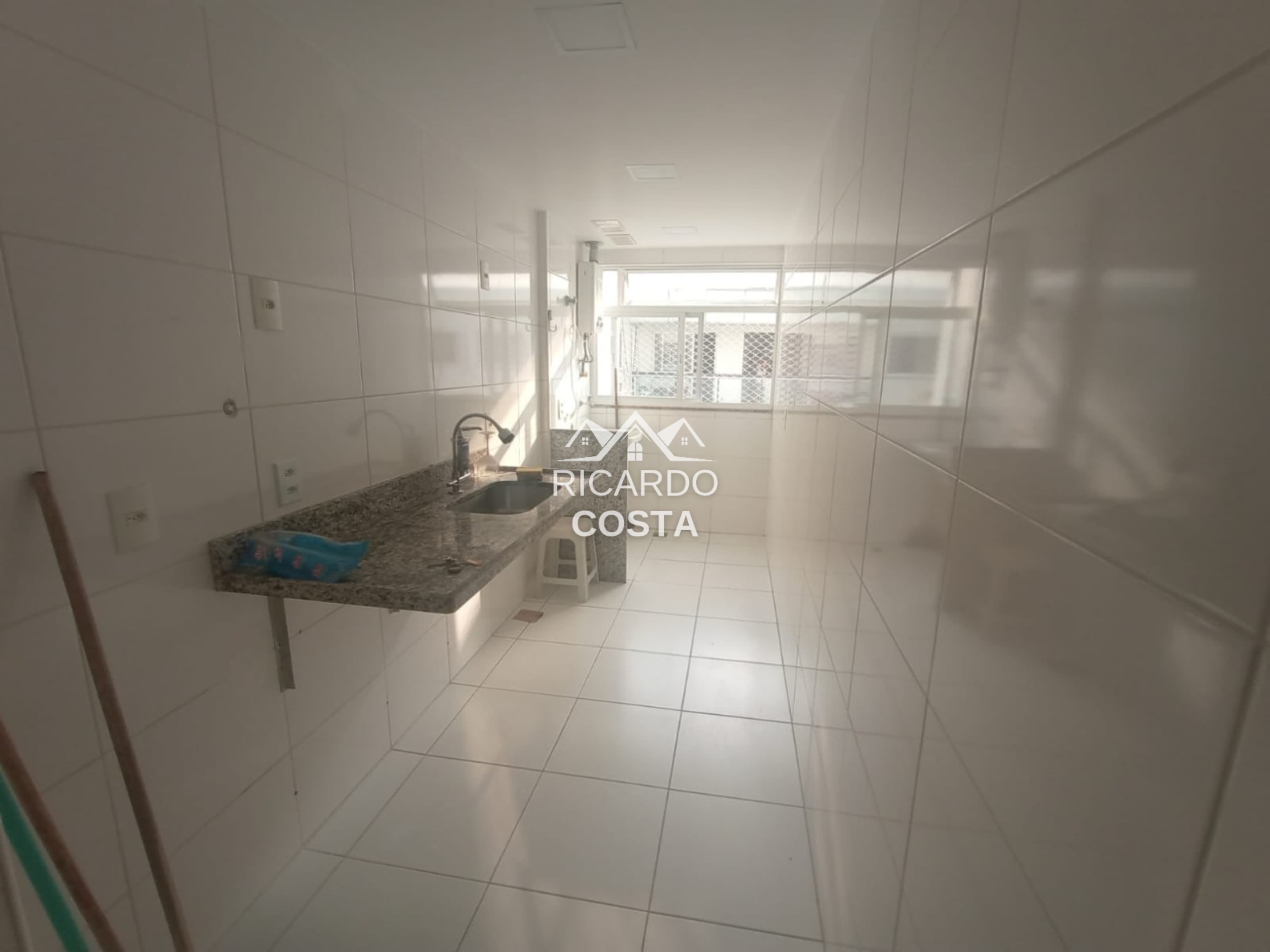 Imagem Apartamento com 3 Quartos para Alugar, 77 m² em Anil - Rio de Janeiro