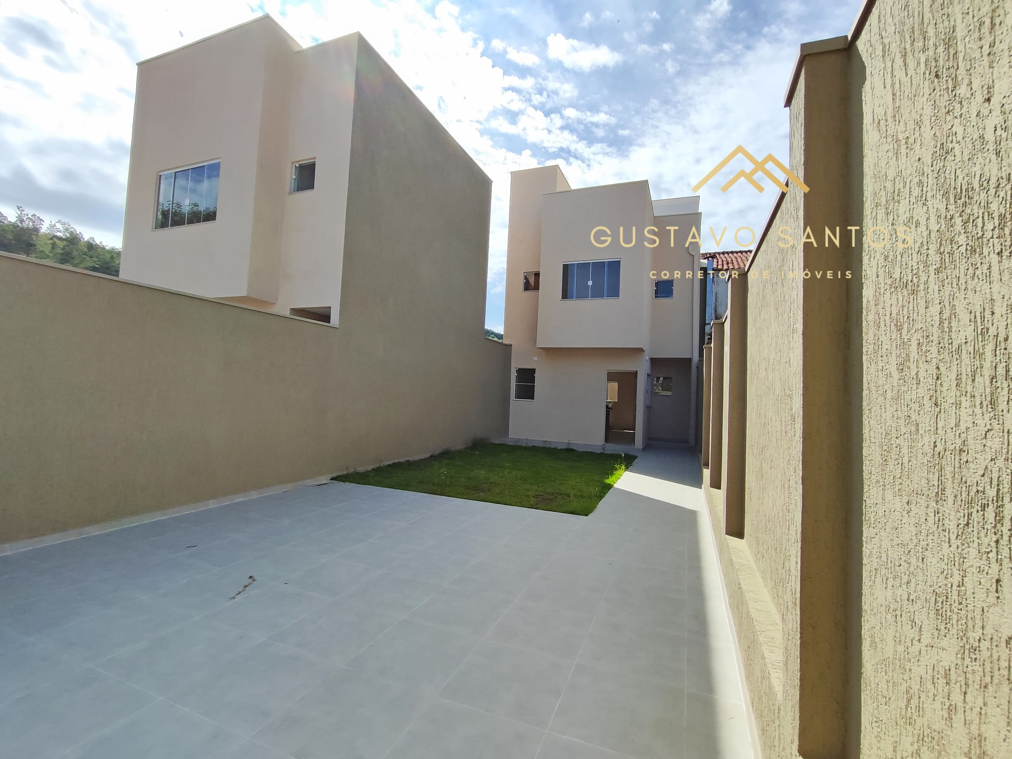 Imagem Sobrado com 3 Quartos à Venda, 86 m²em Varginha - Itajubá