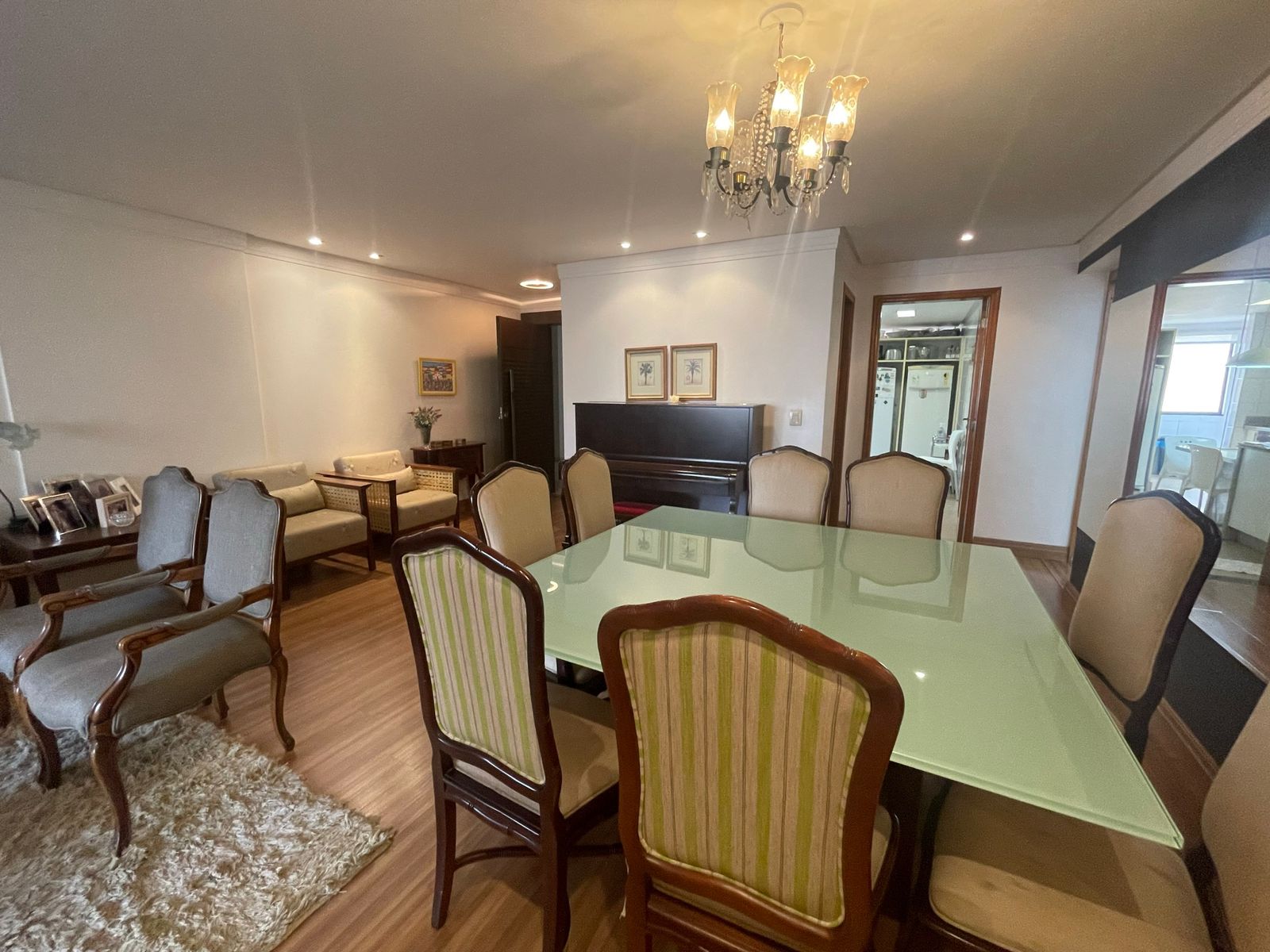 Imagem Apartamento com 3 Quartos à Venda, 167 m²em Setor Bueno - Goiânia