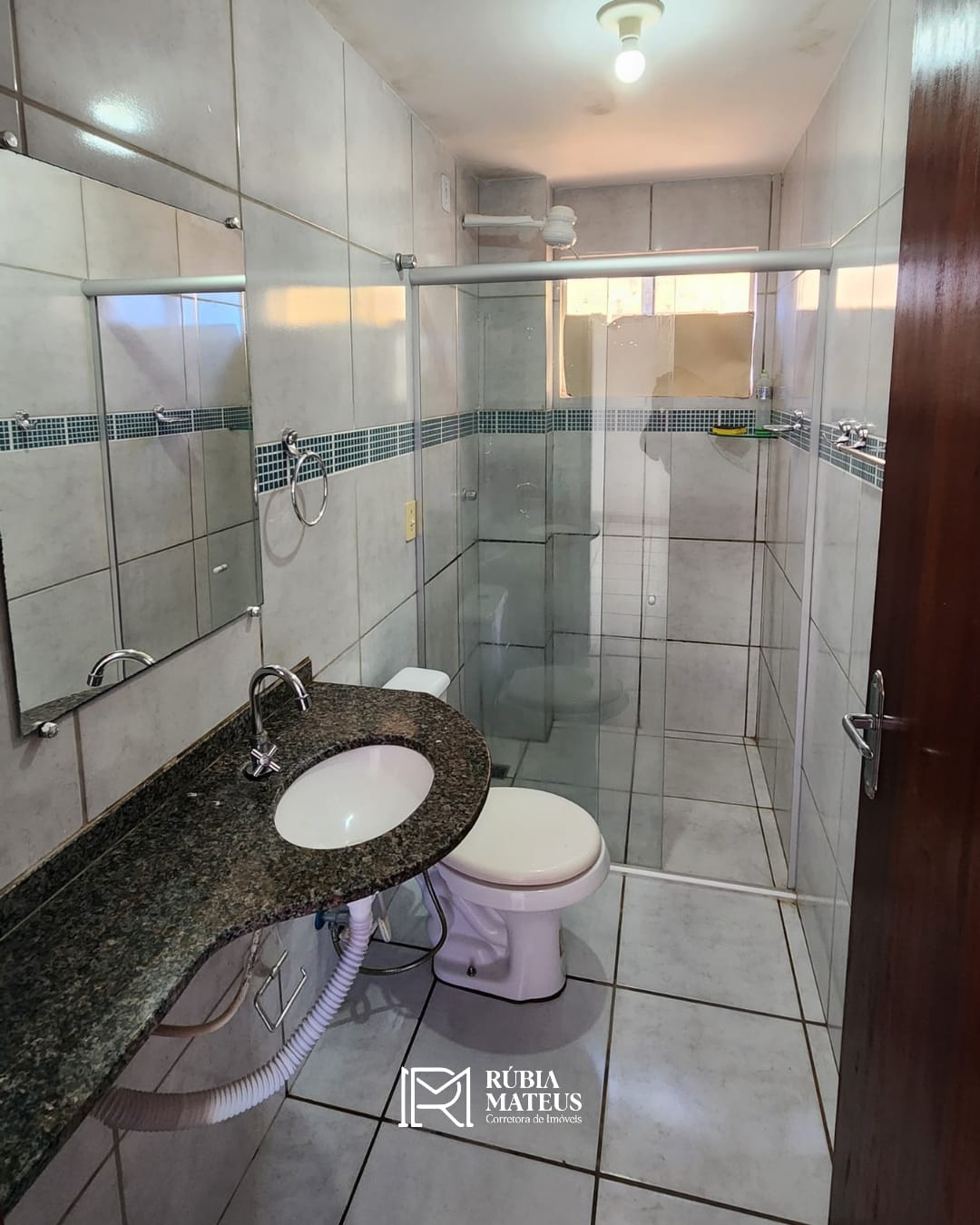 Imagem Apartamento com 2 Quartos à Venda, 70 m²em Cajupiranga - Parnamirim