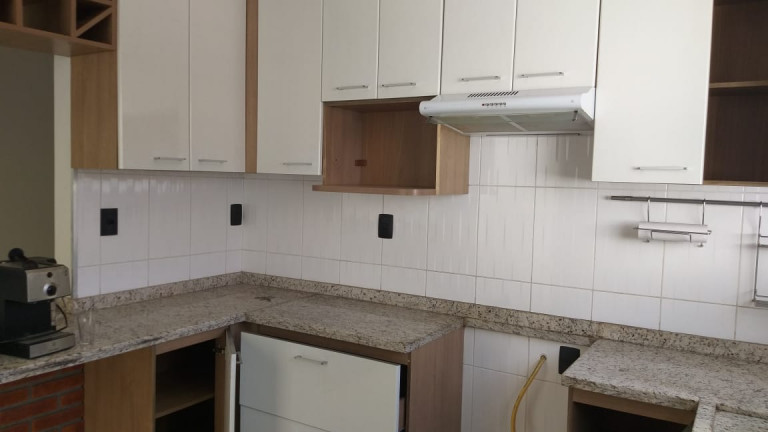 Imagem Casa com 3 Quartos à Venda, 180 m² em Vila Lavínia - Mogi das Cruzes